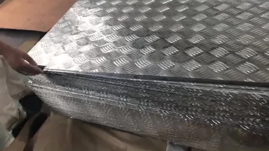 カスタマイズされたアルミニウム板 5051 アルミニウム合金板エンボスアルミニウム板